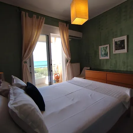 Aegean Sunrise Exclusive Beachfront Office & High-speed Wifi Apartment Selinia
